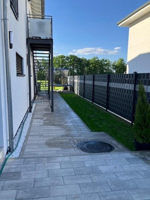 Moderne Einliegerwohnung Naehe Ingolstadt Und Bad Goegging Munchsmunster Exterior foto