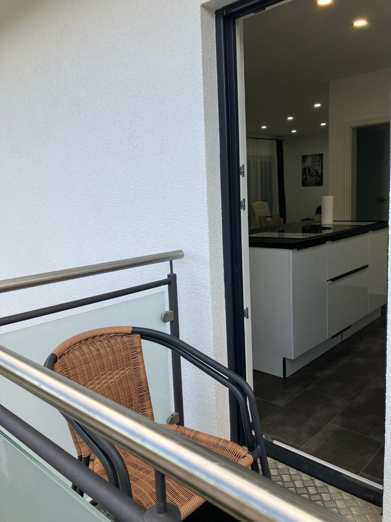 Moderne Einliegerwohnung Naehe Ingolstadt Und Bad Goegging Munchsmunster Exterior foto